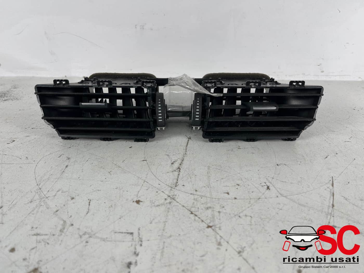 Diffusore Aria Cruscotto Bmw X1 F48 17852911 64229292741 - 41062 Diffusore Aria Cruscotto Bmw X1 F48 17852911 64229292741 - 41062