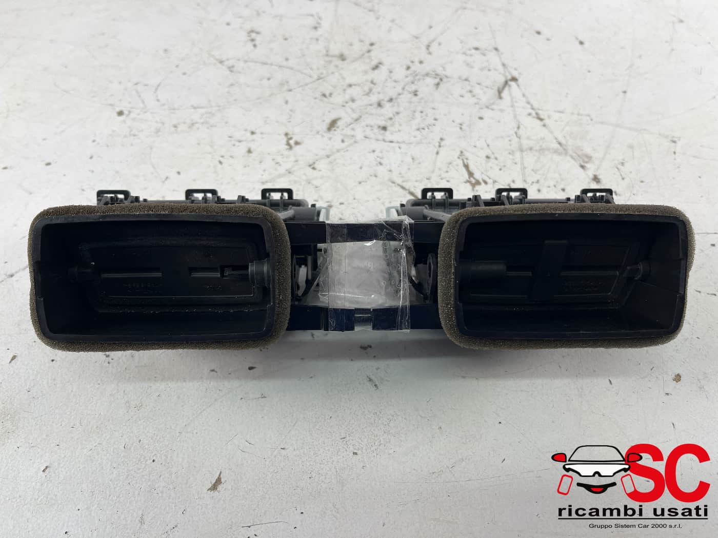 Diffusore Aria Cruscotto Bmw X1 F48 17852911 64229292741 - 41062 Diffusore Aria Cruscotto Bmw X1 F48 17852911 64229292741 - 41062