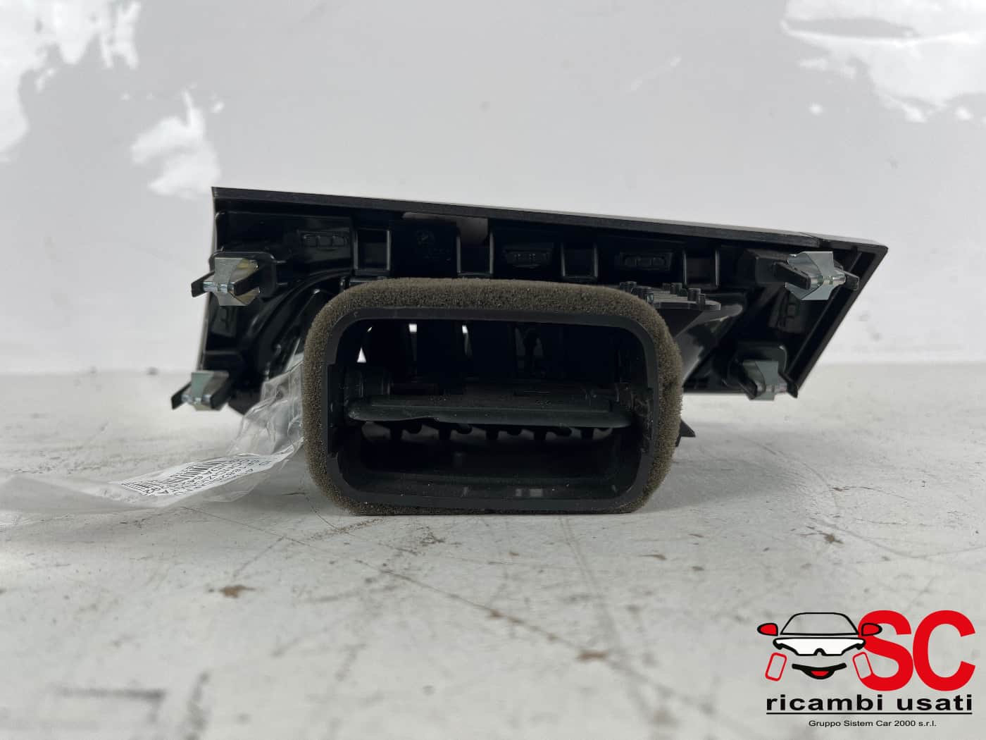 Diffusore Aria Cruscotto Sinistro Bmw X1 F48 64229292739 - 41085 Diffusore Aria Cruscotto Sinistro Bmw X1 F48 64229292739 - 41085