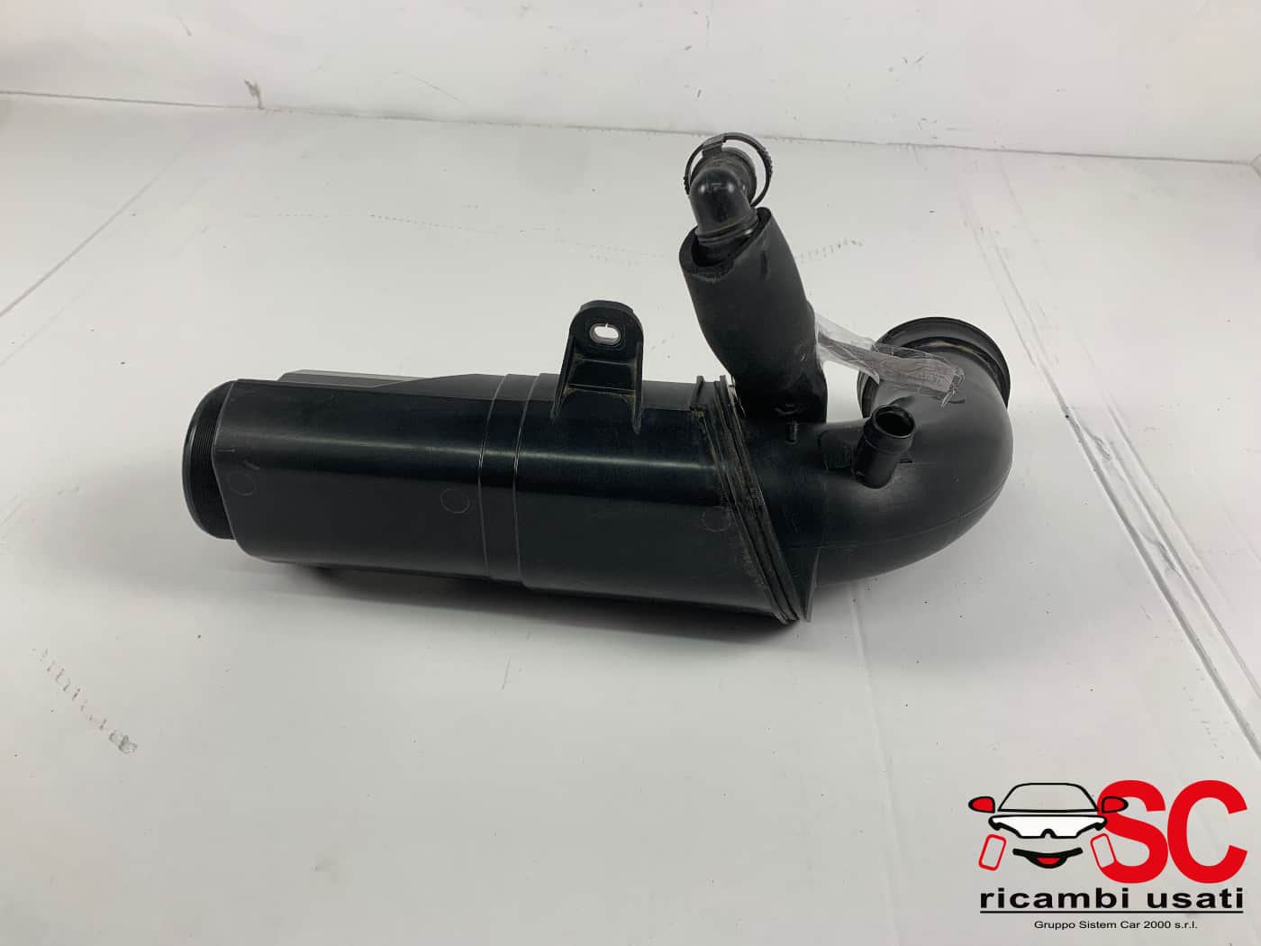 Tubo Filtro Aria Bmw X1 F48 1.5 Benzina 13718693166 - 43226 Tubo Filtro Aria Bmw X1 F48 1.5 Benzina 13718693166 - 43226