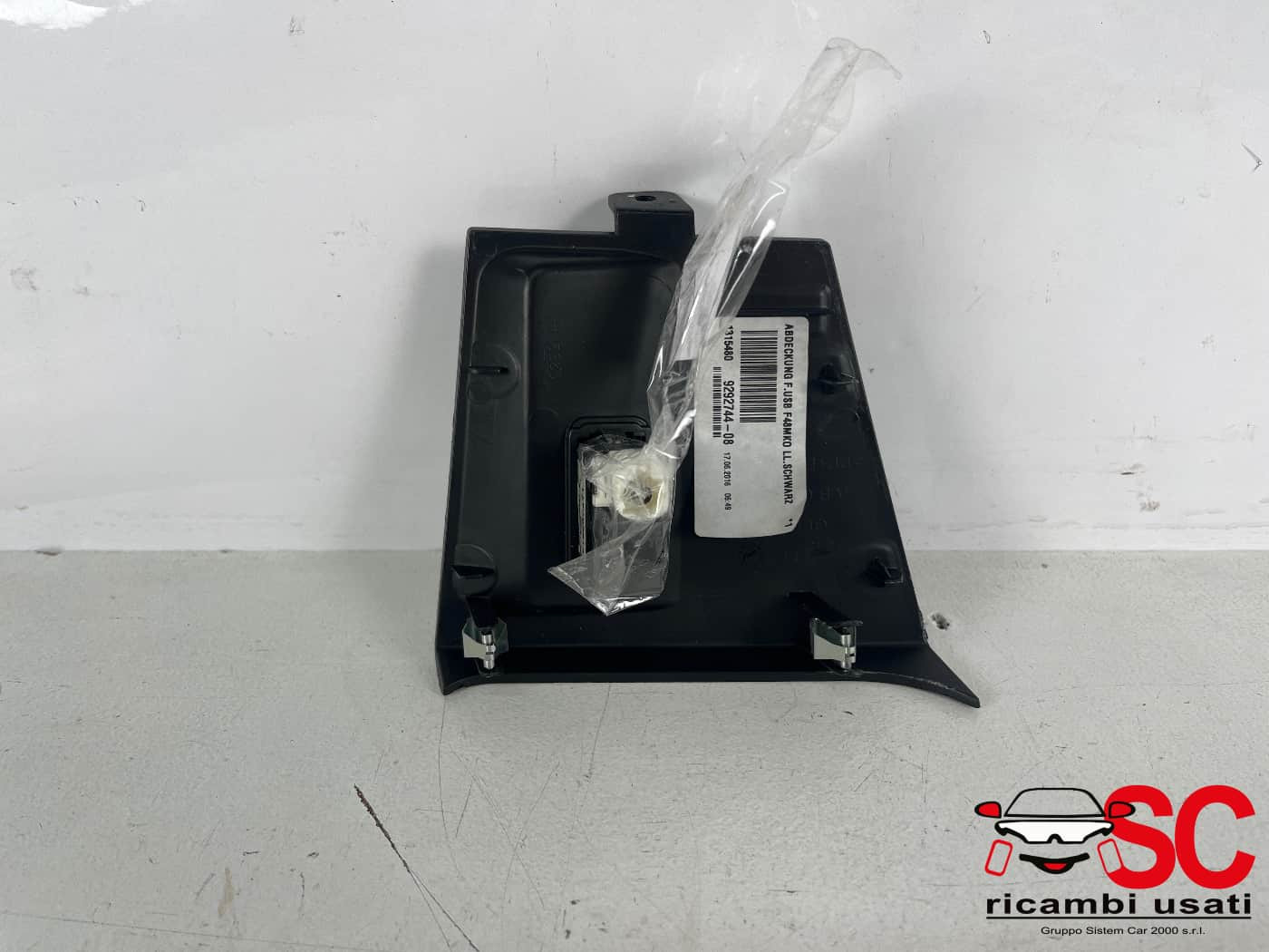 INTERFACCIA PRESA USB/INGRESSO AUX BMW X1 Serie (F48) 9292744 (15>)