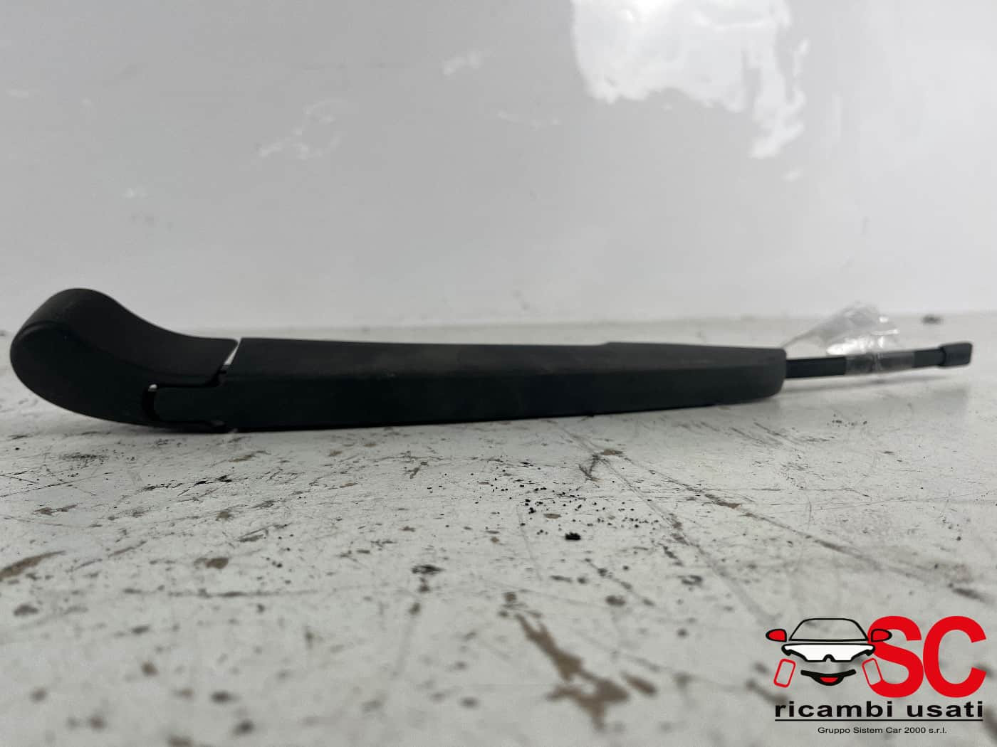 BRACCIO TERGICRISTALLO POSTERIORE BMW X1 Serie (F48) 61627356224 (15>)