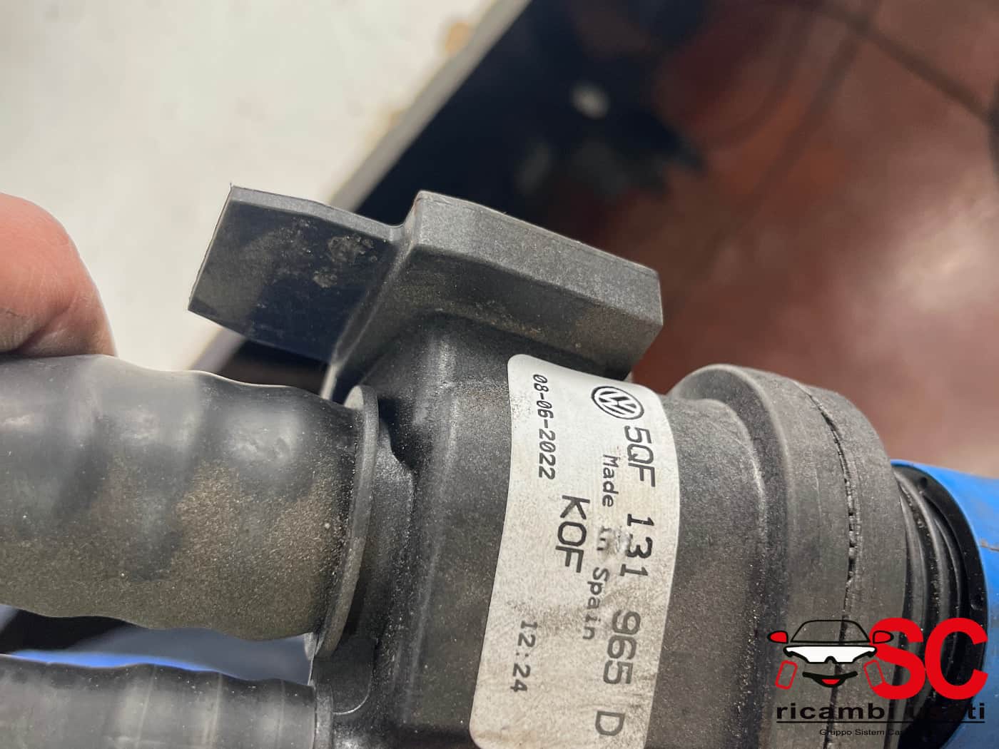 Serbatoio Adblue Volkswagen Tiguan 2.0 Tdi 5QF131877N 5QF131877P - 41454 Serbatoio Adblue Volkswagen Tiguan 2.0 Tdi 5QF131877N 5QF131877P - 41454