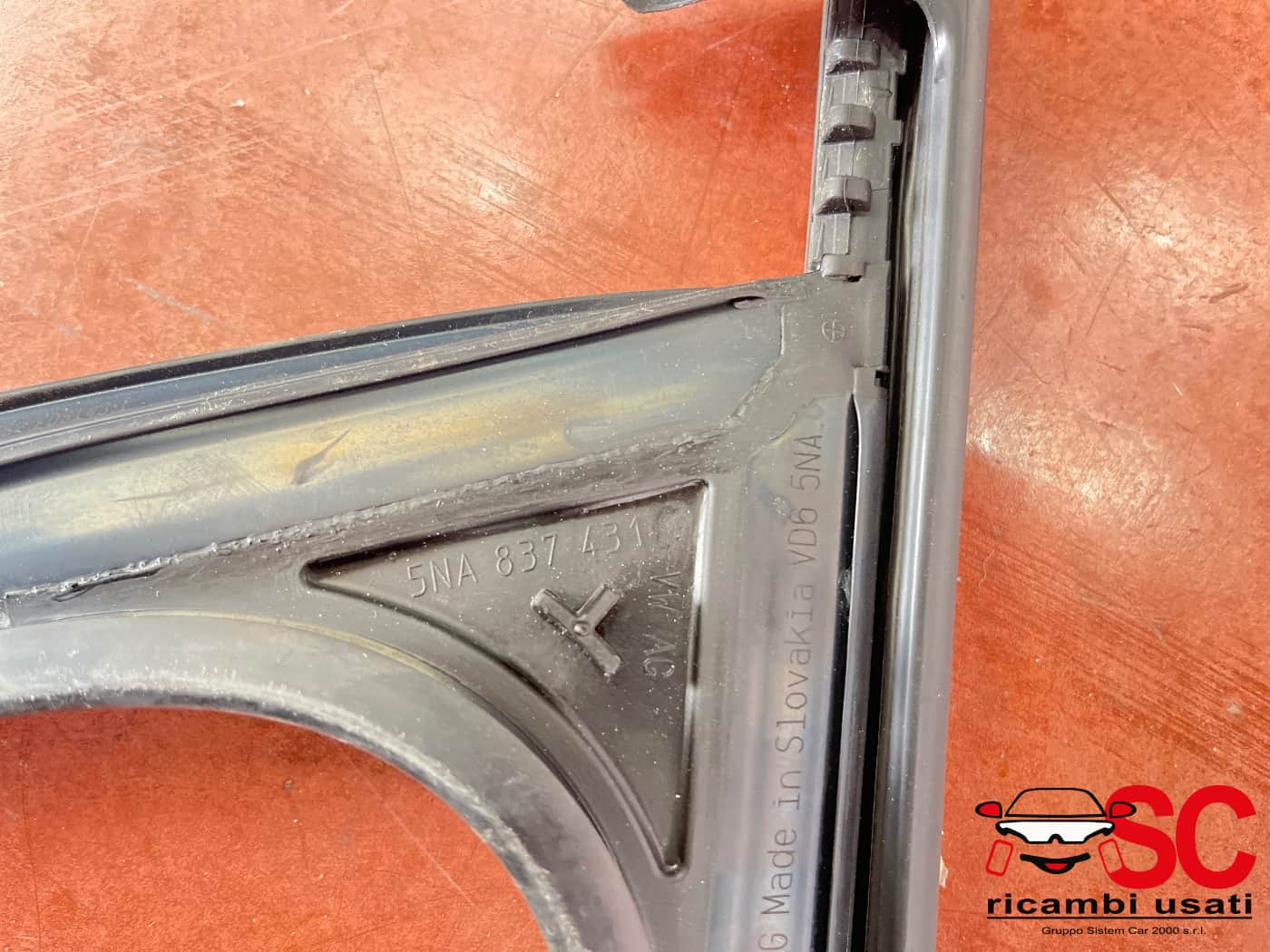 Guarnizione Guida Vetro Porta Anteriore Sx Tiguan 5NA837431 5NA837475D - 41460