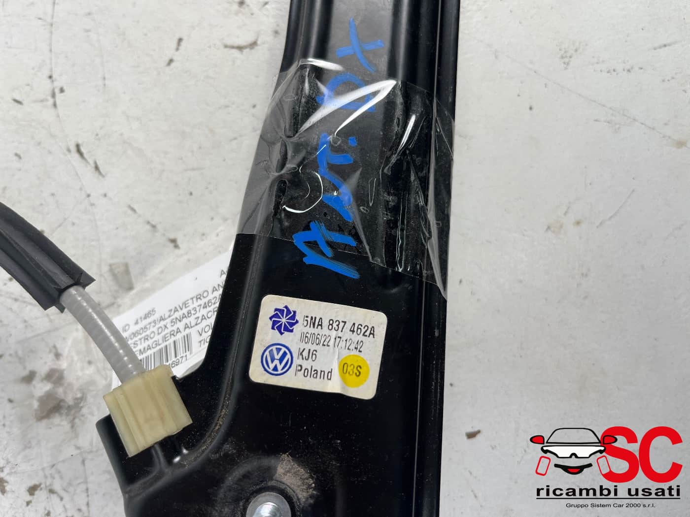 Alzavetro Anteriore Destro Volkswagen Tiguan 5NA837462A - 41465