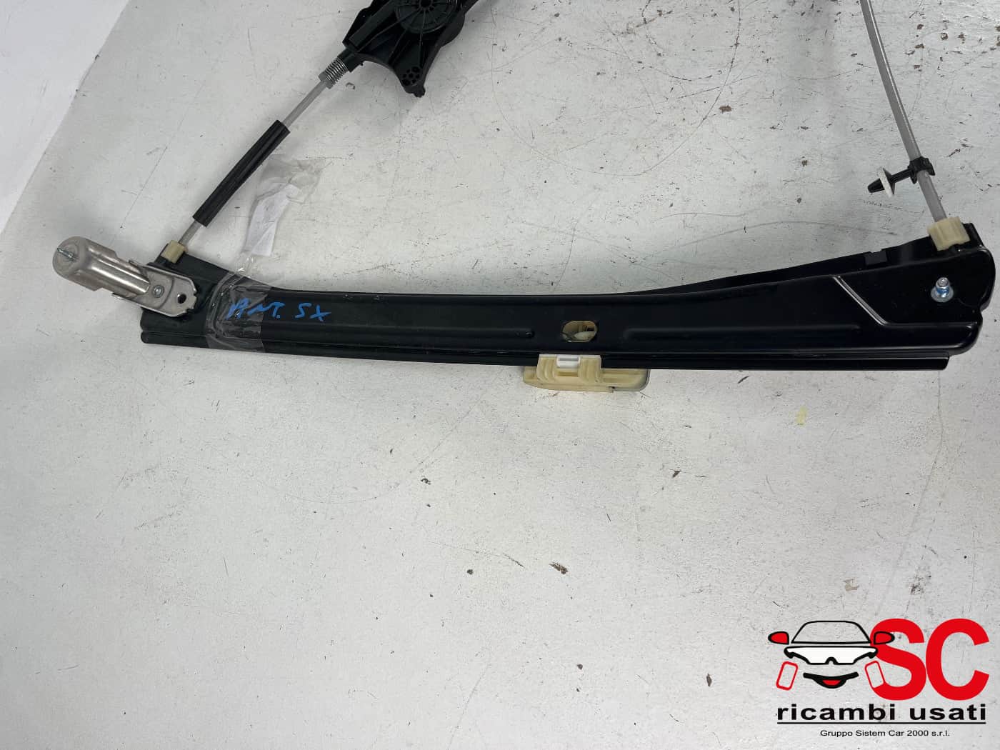 Alzavetro Anteriore Sinistro Volkswagen Tiguan 5NA837461A - 41466