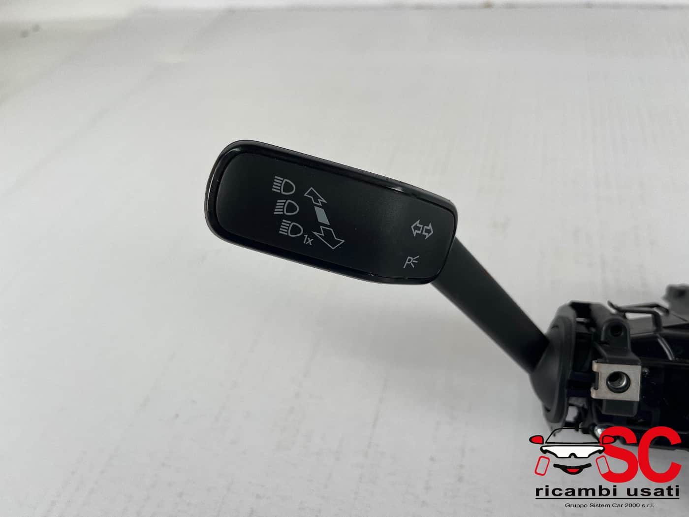 Devioluci Volkswagen Tiguan 2.0 5Q1953521JH - 41492