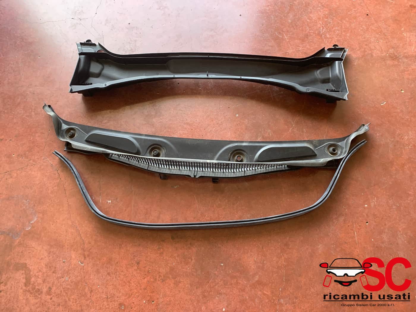 Griglia Sottoparabrezza Bmw X1 F48 51717350593 - 43315 Griglia Sottoparabrezza Bmw X1 F48 51717350593 - 43315