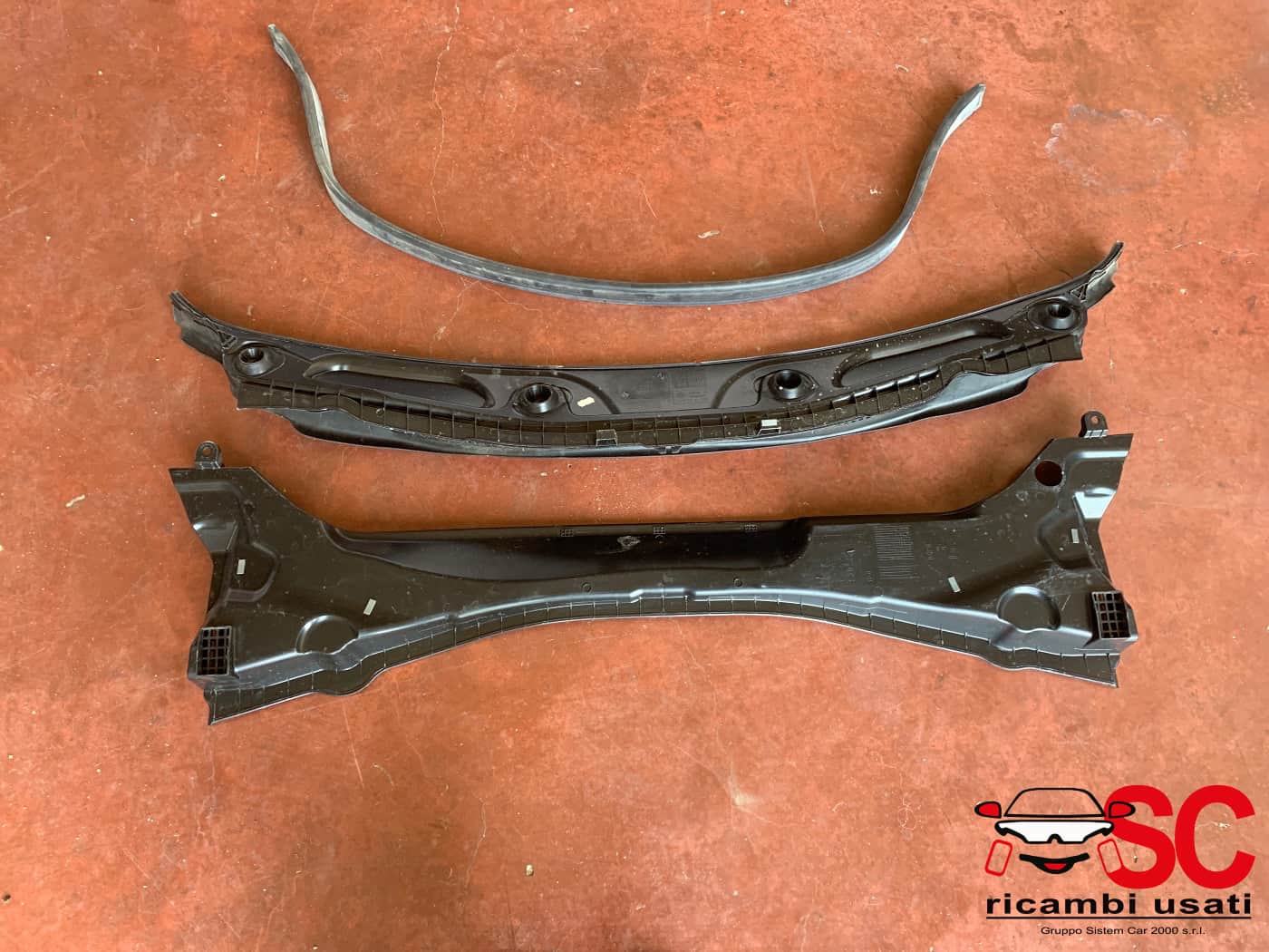 Griglia Sottoparabrezza Bmw X1 F48 51717350593 - 43315 Griglia Sottoparabrezza Bmw X1 F48 51717350593 - 43315