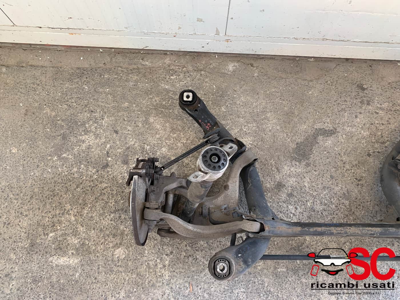 ASSALE POSTERIORE AUDI A5 Coupé (8T) 8f0505235F diesel (07>11)