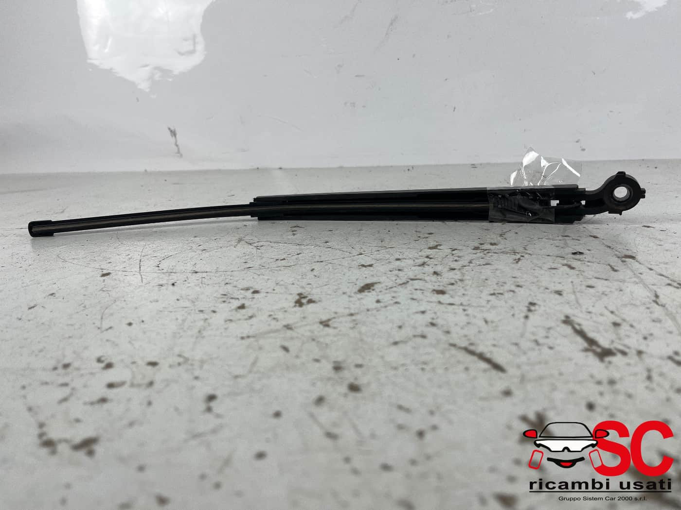 BRACCIO TERGICRISTALLO POSTERIORE VOLKSWAGEN Tiguan Restyling Serie 5F3955707 (20>)