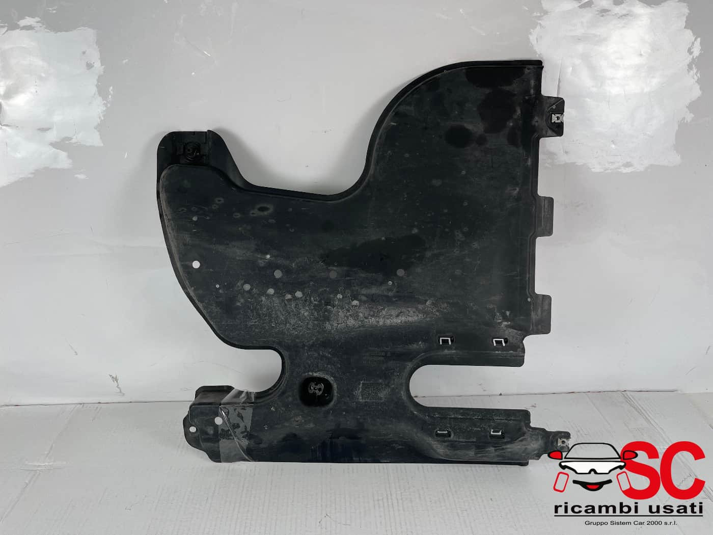 5QF825206A 5QF825206A PROTEZIONE SOTTOSCOCCA POSTERIORE VOLKSWAGEN Tiguan Restyling Serie diesel