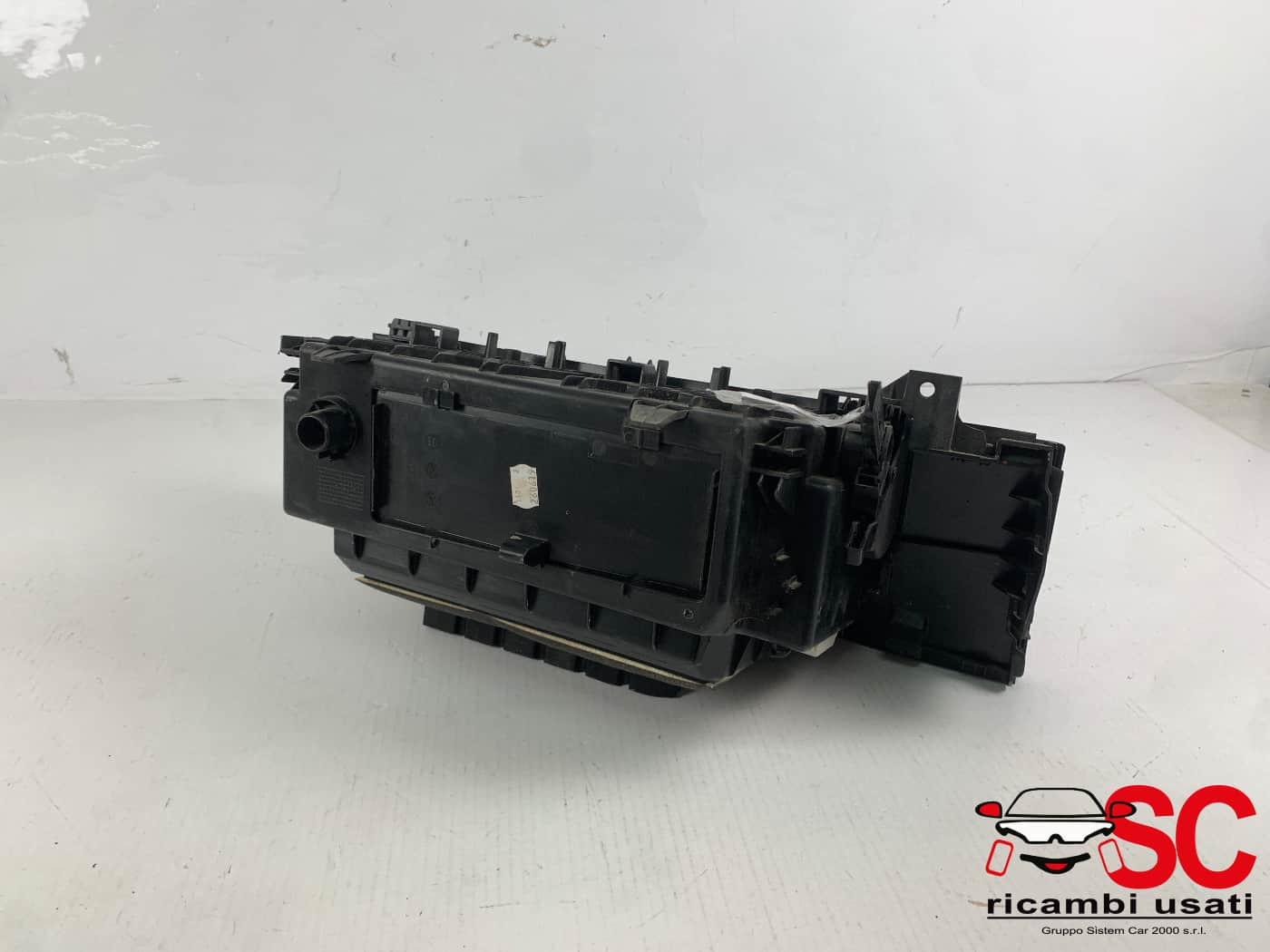 VANO PORTAOGGETTI BMW X1 Serie (F48) 51166965758 (15>)