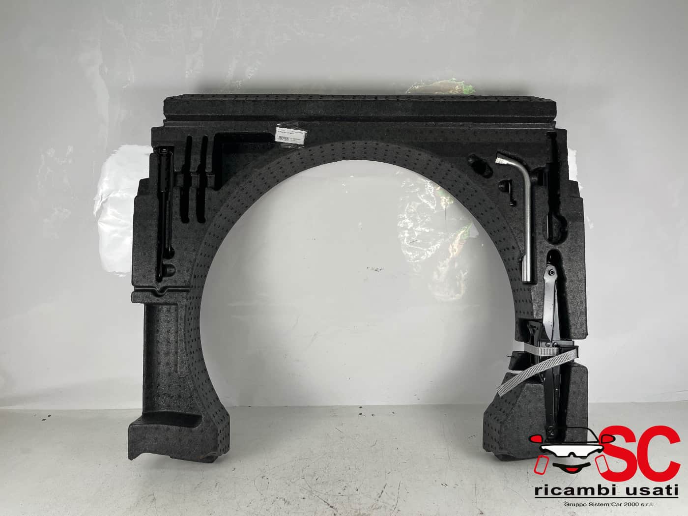 Kit Attrezzi Ruota Di Scorta Volkswagen Tiguan  - 41592