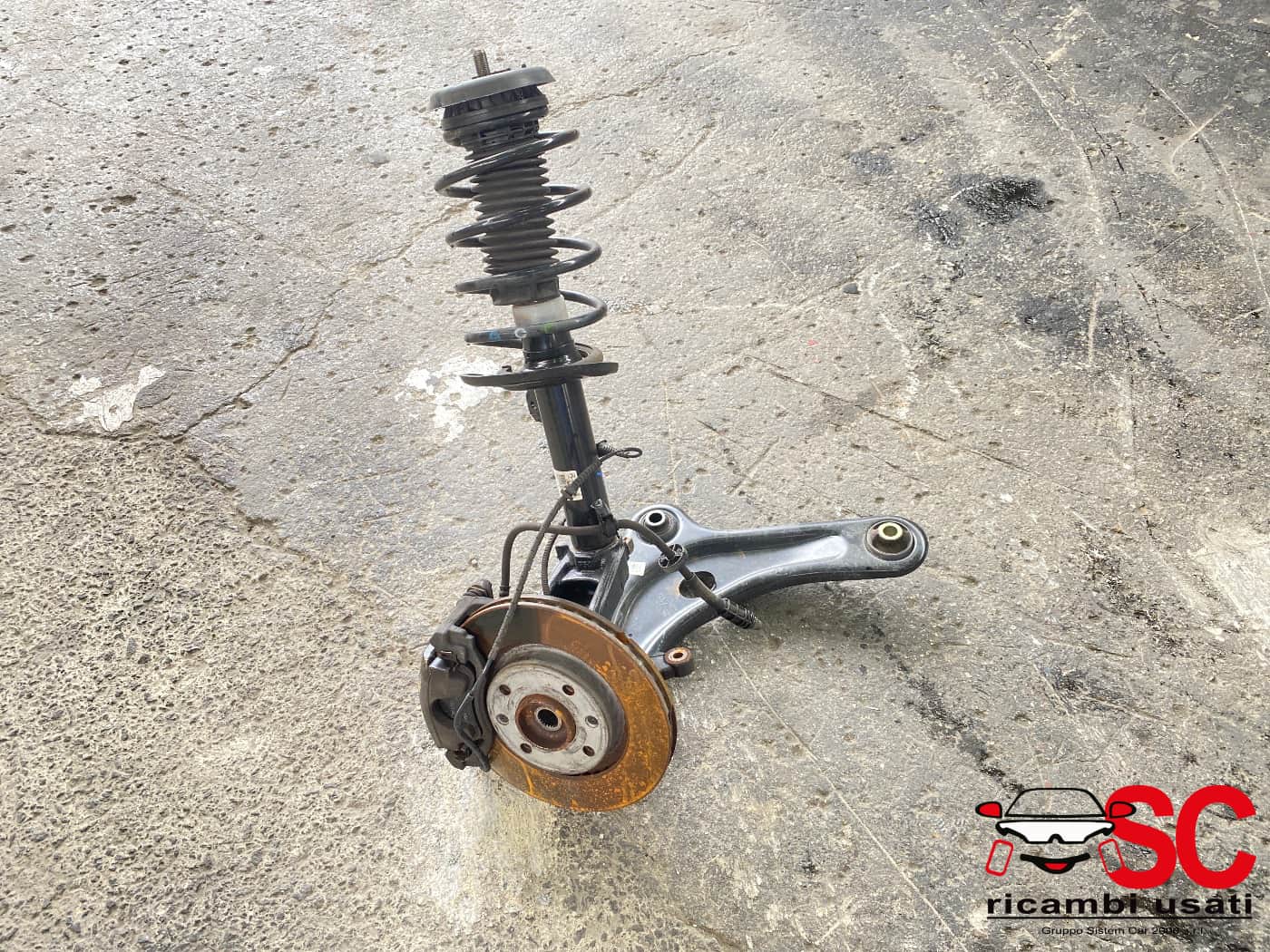 Mozzo Anteriore Sinistro Citroen C3 1.5 Benzina  - W00367