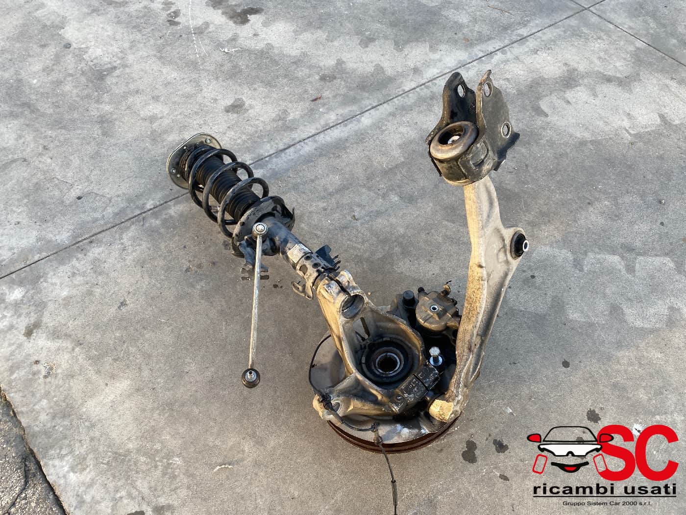 Mozzo Anteriore Sinistro Range Rover Evoque 2.0 - W01559 Mozzo Anteriore Sinistro Range Rover Evoque 2.0 - W01559