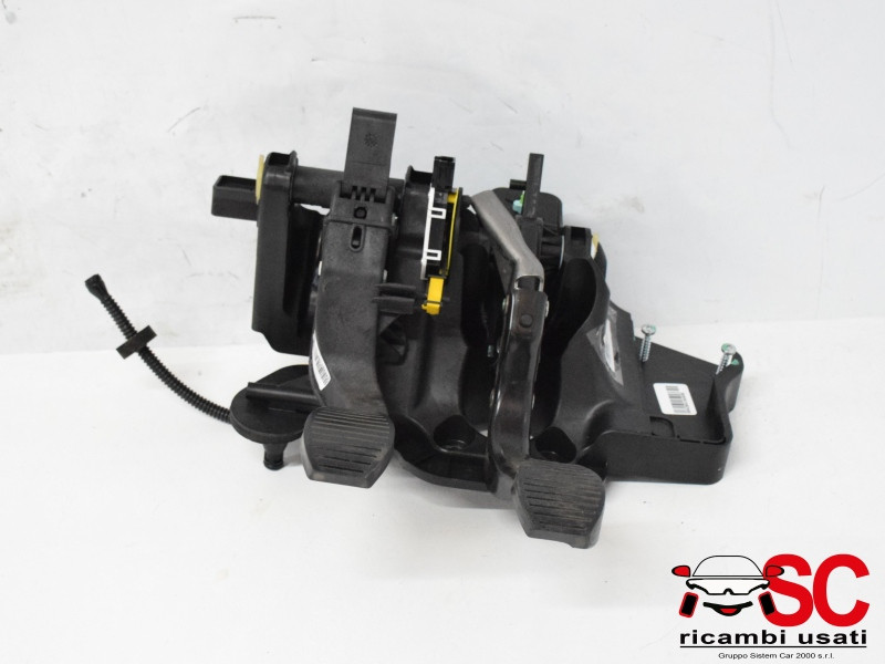 PEDALIERA FRENO + FRIZIONE FIAT 500 L Serie (351_352) 52102306 (12>)