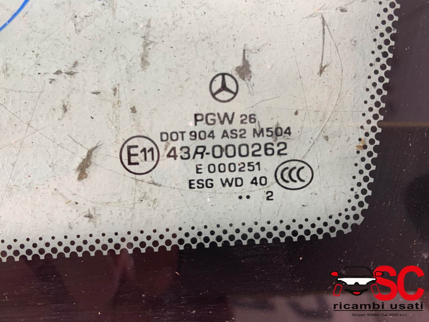 VETRO FISSO LATO SINISTRO MERCEDES Viano Serie (639) A6396736305 (10>14)
