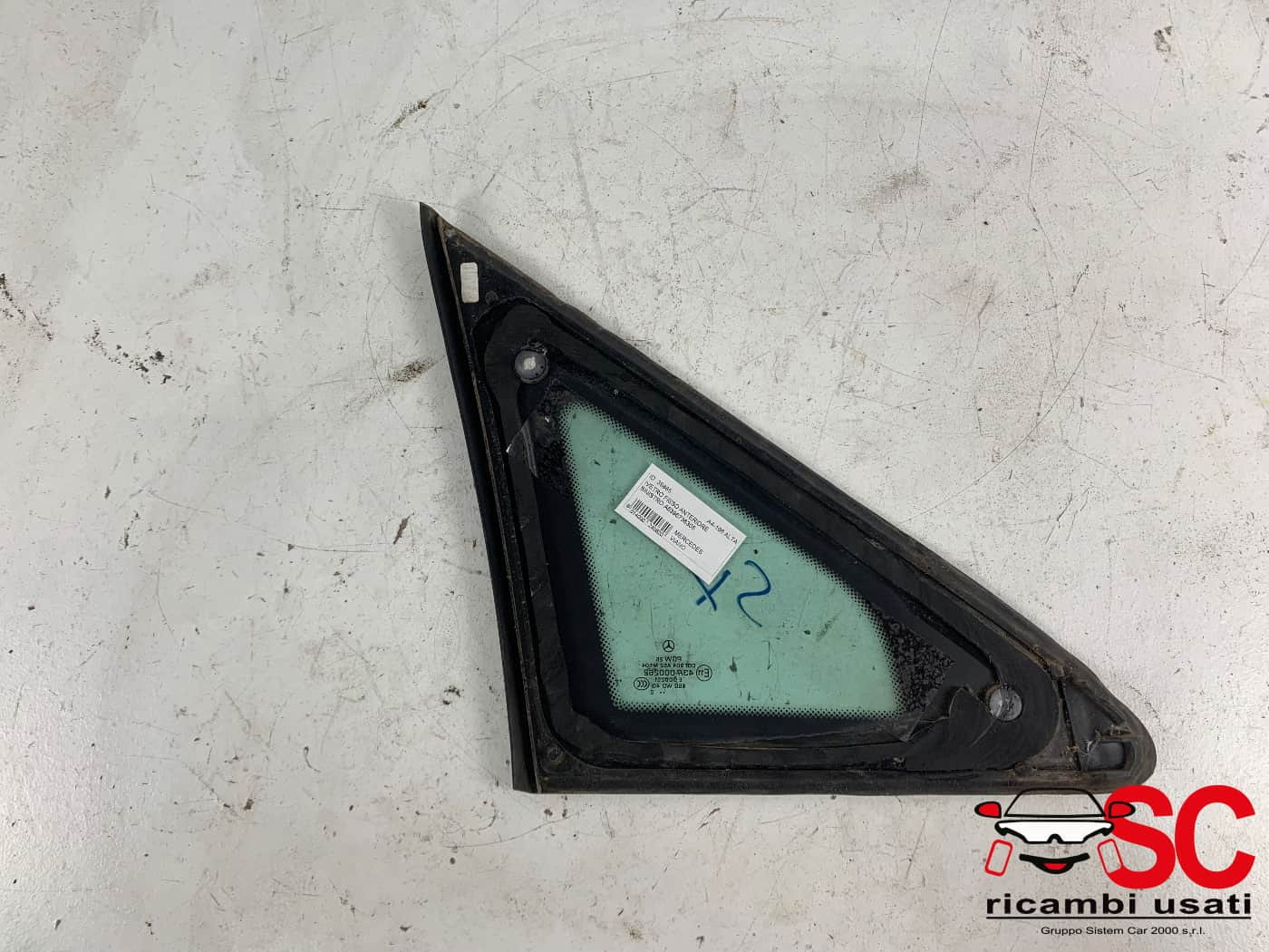 VETRO FISSO LATO SINISTRO MERCEDES Viano Serie (639) A6396736305 (10>14)