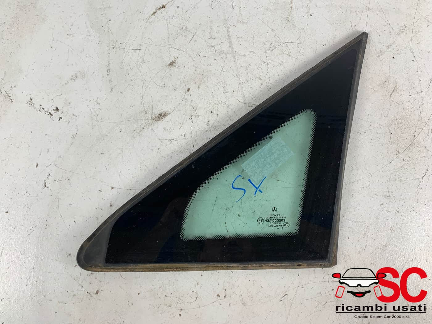 VETRO FISSO LATO SINISTRO MERCEDES Viano Serie (639) A6396736305 (10>14)