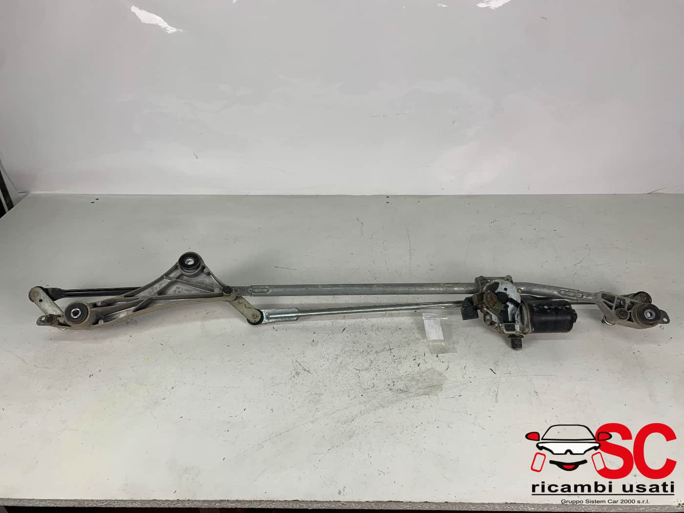 MOTORINO TERGICRISTALLO ANTERIORE MERCEDES Classe A W169 3° Serie A1698200300 (04>08)