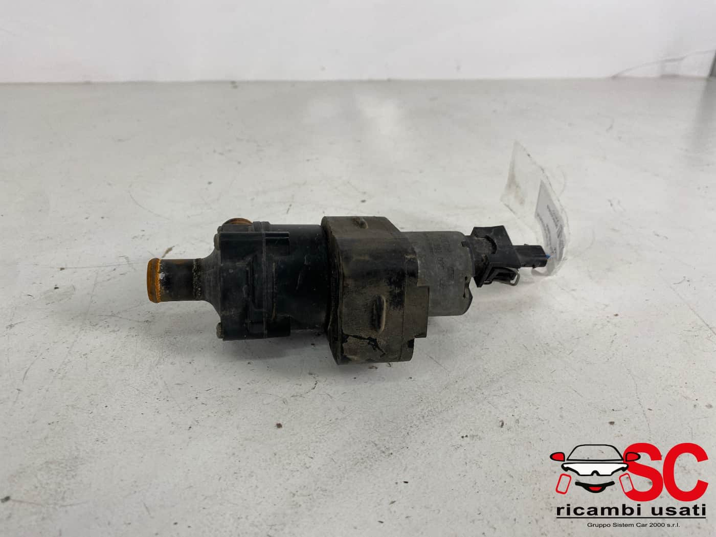 A0018356064 A0018356064 POMPA ACQUA MERCEDES Viano 1° Serie diesel