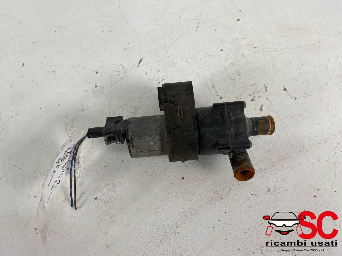 A0018356064 A0018356064 POMPA ACQUA MERCEDES Viano 1° Serie diesel