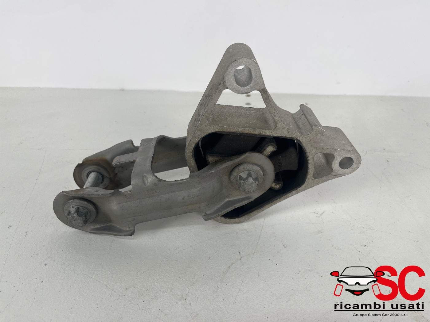A2462400809 SUPPORTO MOTORE MERCEDES CLA Coupé (C117) diesel