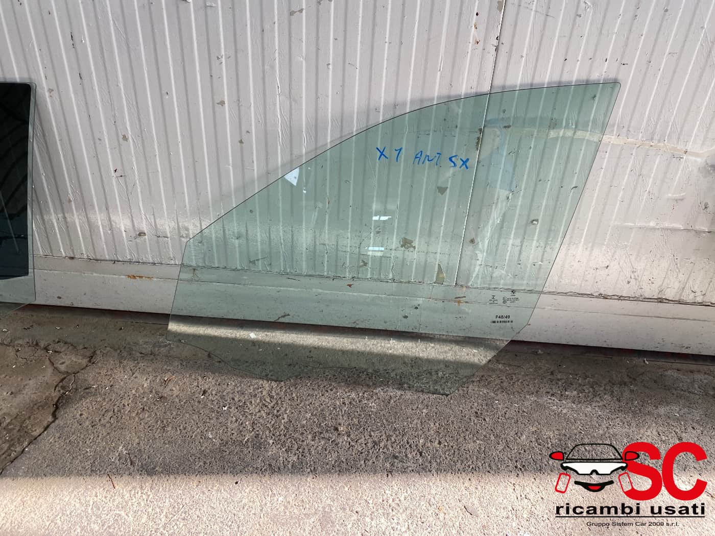 VETRO SCENDENTE ANTERIORE SINISTRO BMW X1 Serie (F48) (15>)