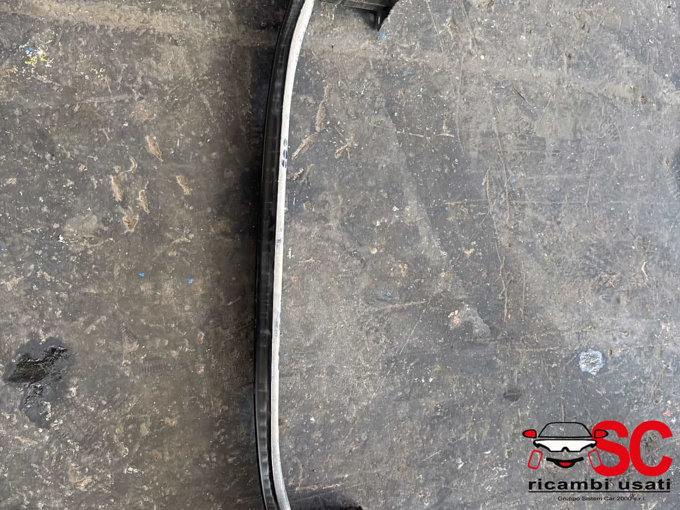 TRAVERSA PARAURTI POSTERIORE VOLKSWAGEN Tiguan Restyling Serie 5na807586 (20>)