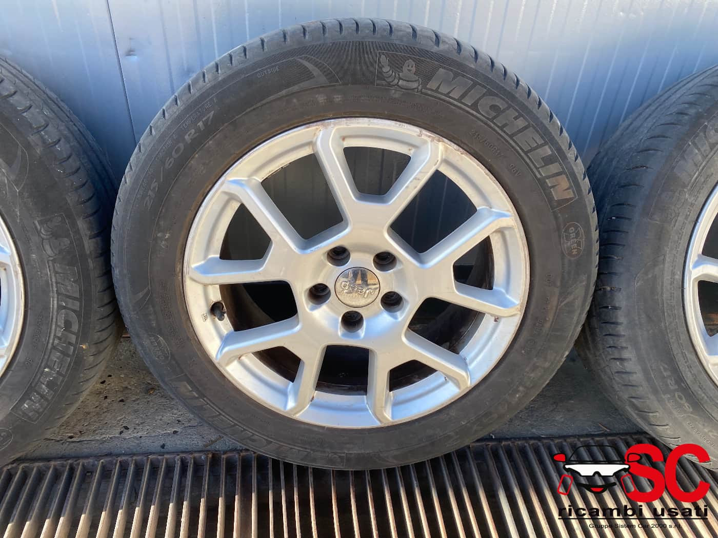 CERCHI IN LEGA JEEP Renegade Serie 735674113 (14>18)