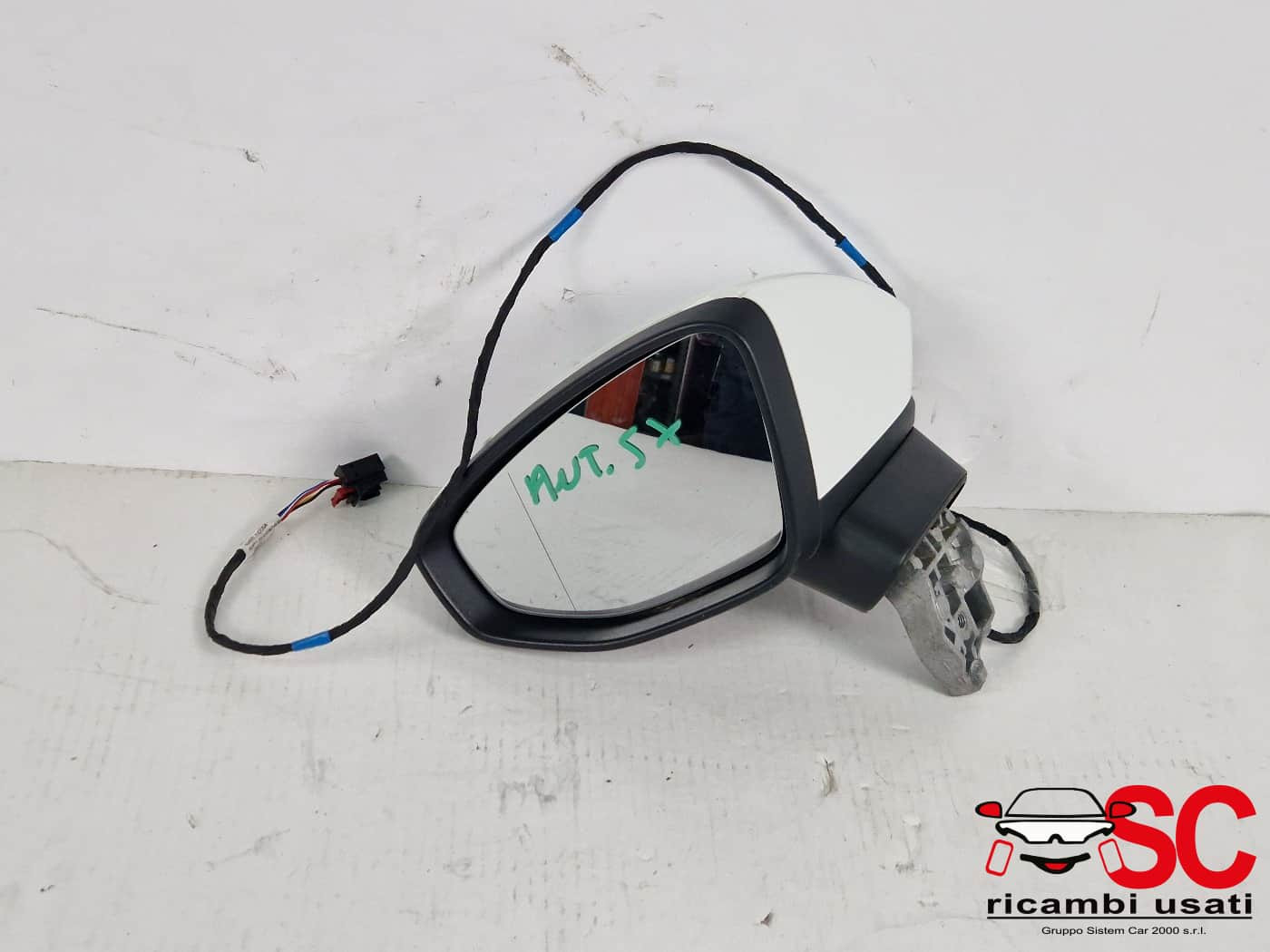 SPECCHIETTO RETROVISORE SINISTRO AUDI A3 Sportback (8YA) 8Y1857409 (19>)