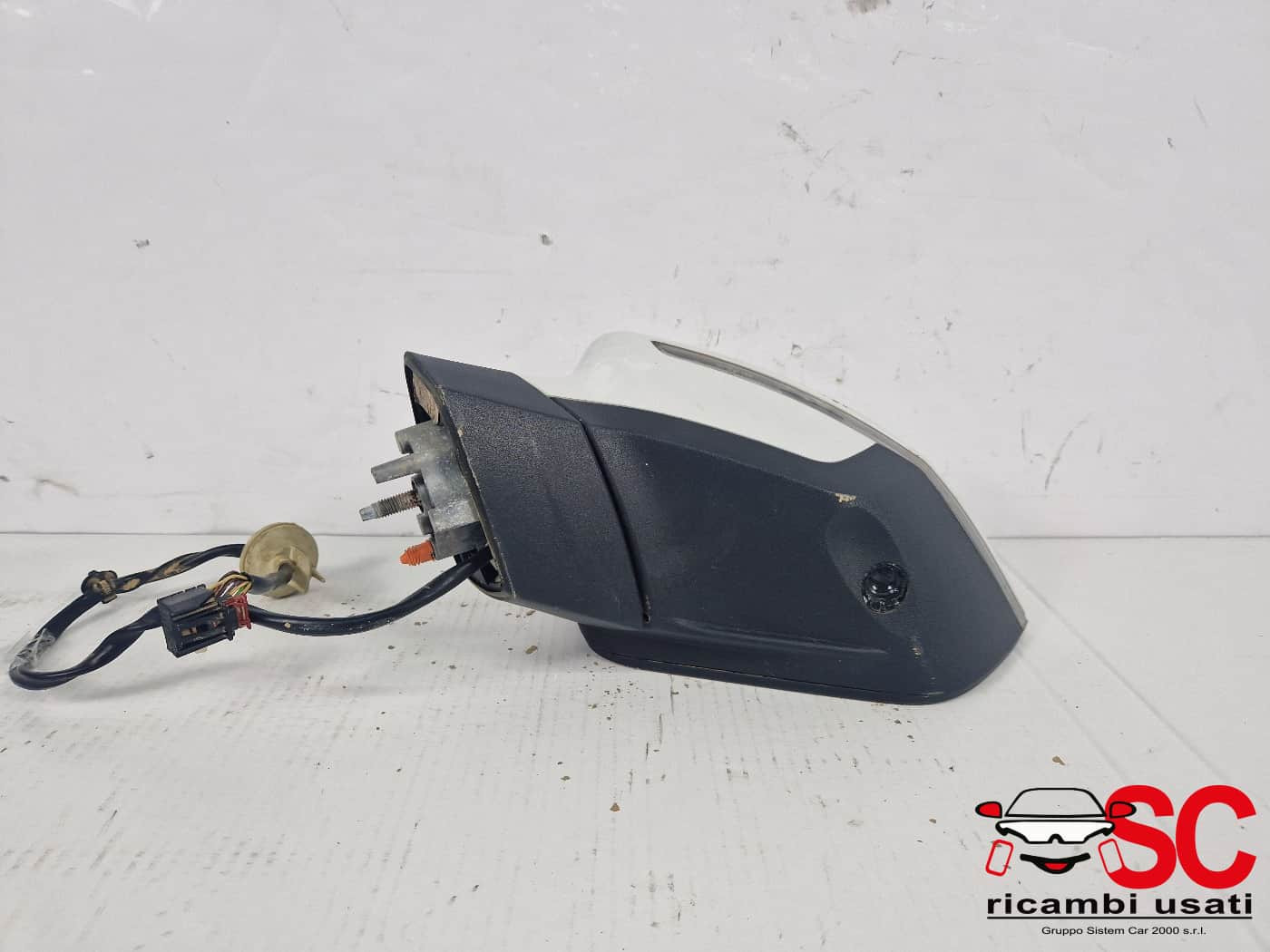 SPECCHIETTO RETROVISORE SINISTRO SEAT Ateca Serie 576857507F (16>)