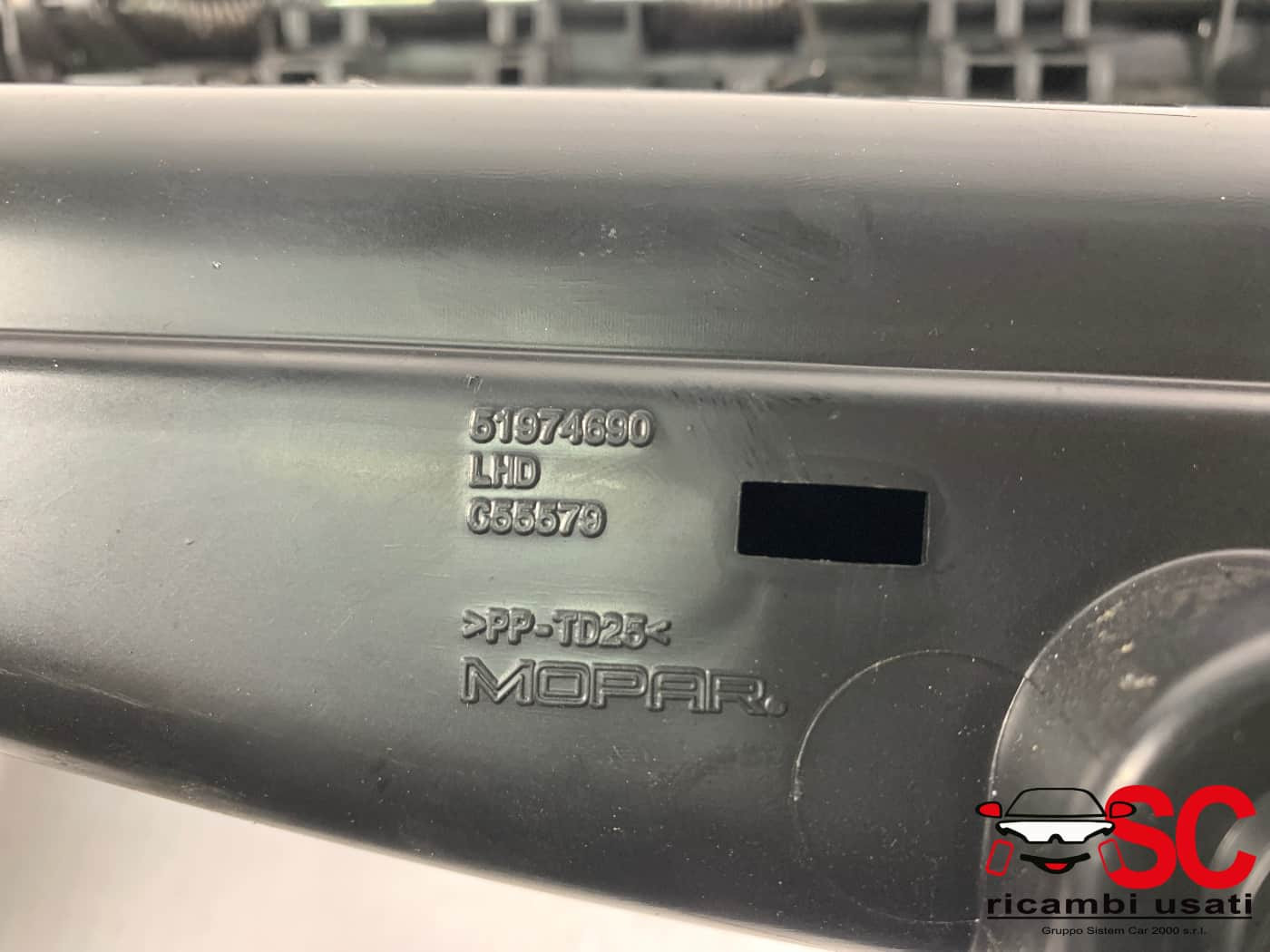 VANO PORTAOGGETTI FIAT 500 X Serie 51974690 (15>)