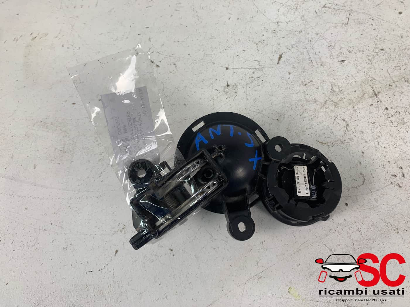 MANIGLIA ESTERNA ANTERIORE SINISTRA MINI Cooper 1° Serie 51417115341 (00>06)
