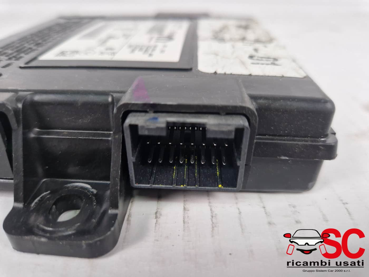 P68411099AA P68411099AA CENTRALINA CHIUSURA CENTRALIZZATA JEEP Compass Serie diesel