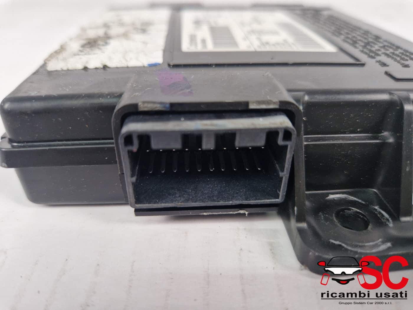 P68411099AA P68411099AA CENTRALINA CHIUSURA CENTRALIZZATA JEEP Compass Serie diesel