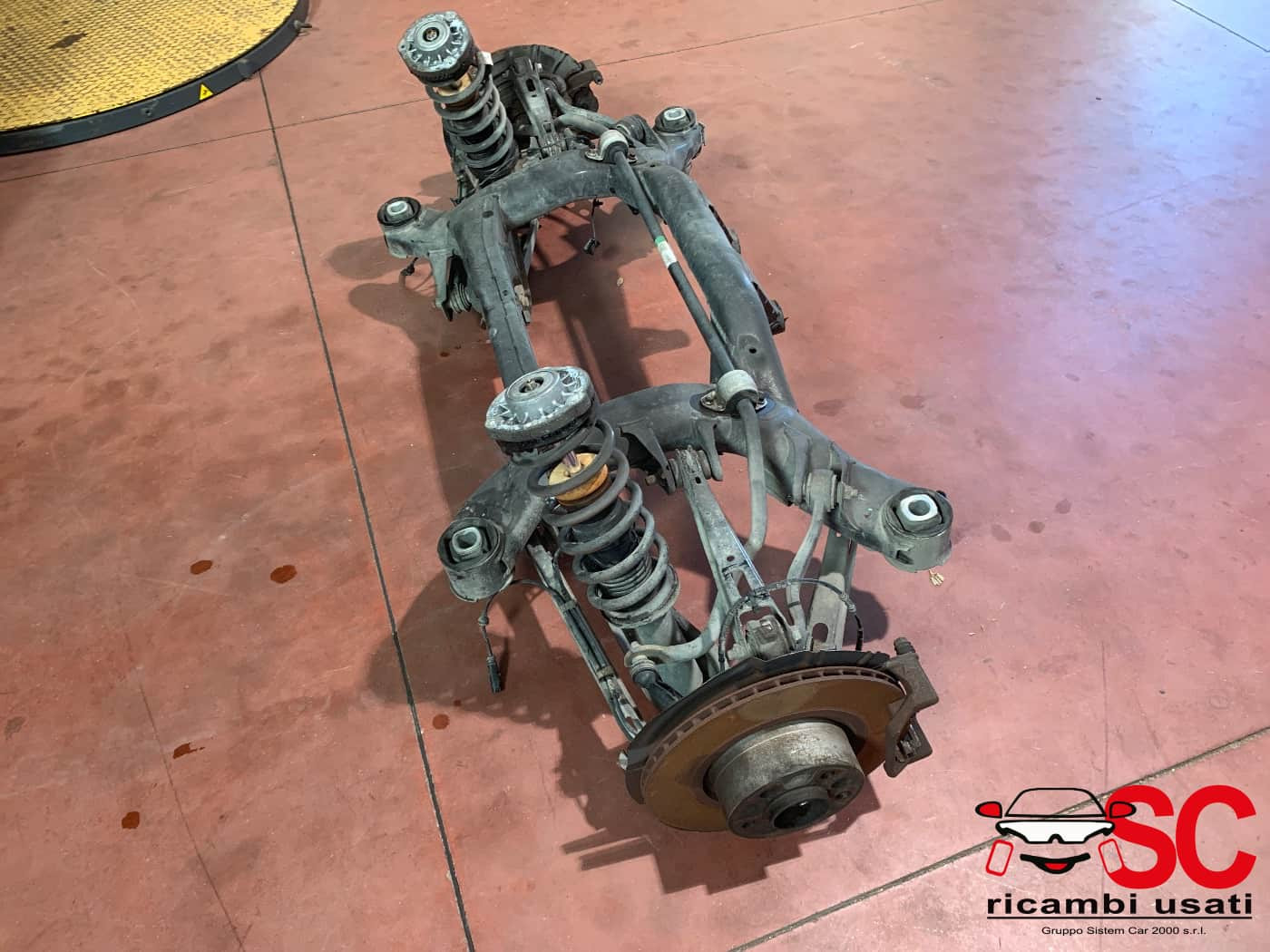 ASSALE POSTERIORE BMW X3 2° Serie 33316857983 diesel (10>)