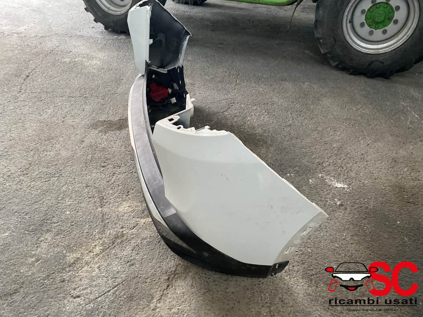 PARAURTI POSTERIORE PEUGEOT 3008 Serie (16>23)