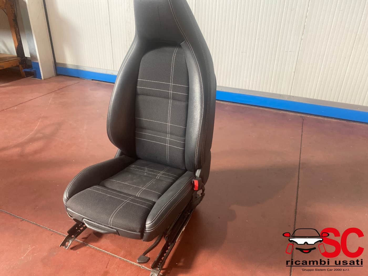 SEDILE ANTERIORE DESTRO MERCEDES Classe A Serie (W176) (12>18)