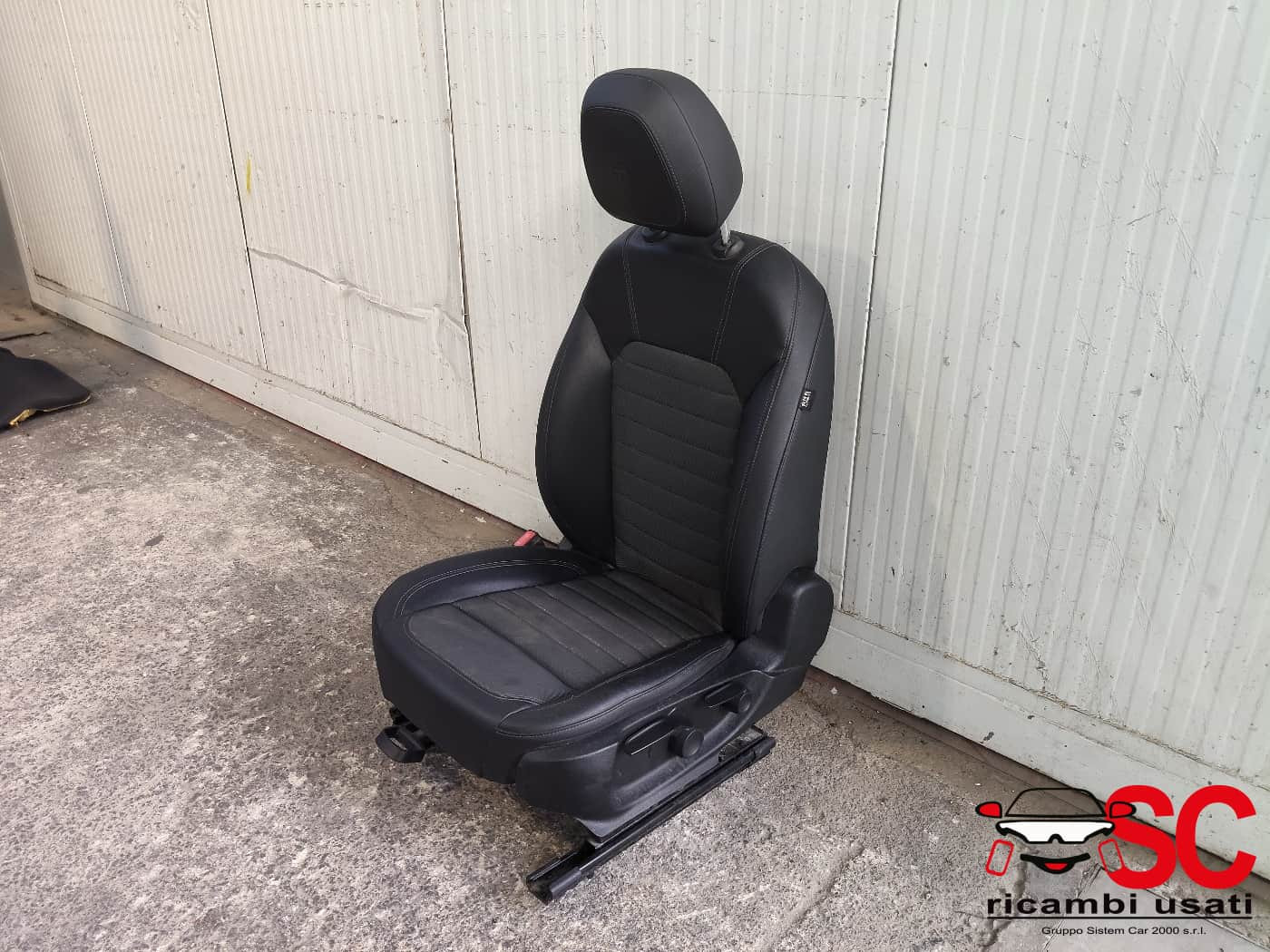 SEDILE ANTERIORE SINISTRO ALFA ROMEO Giulia Serie (952_) (16>)