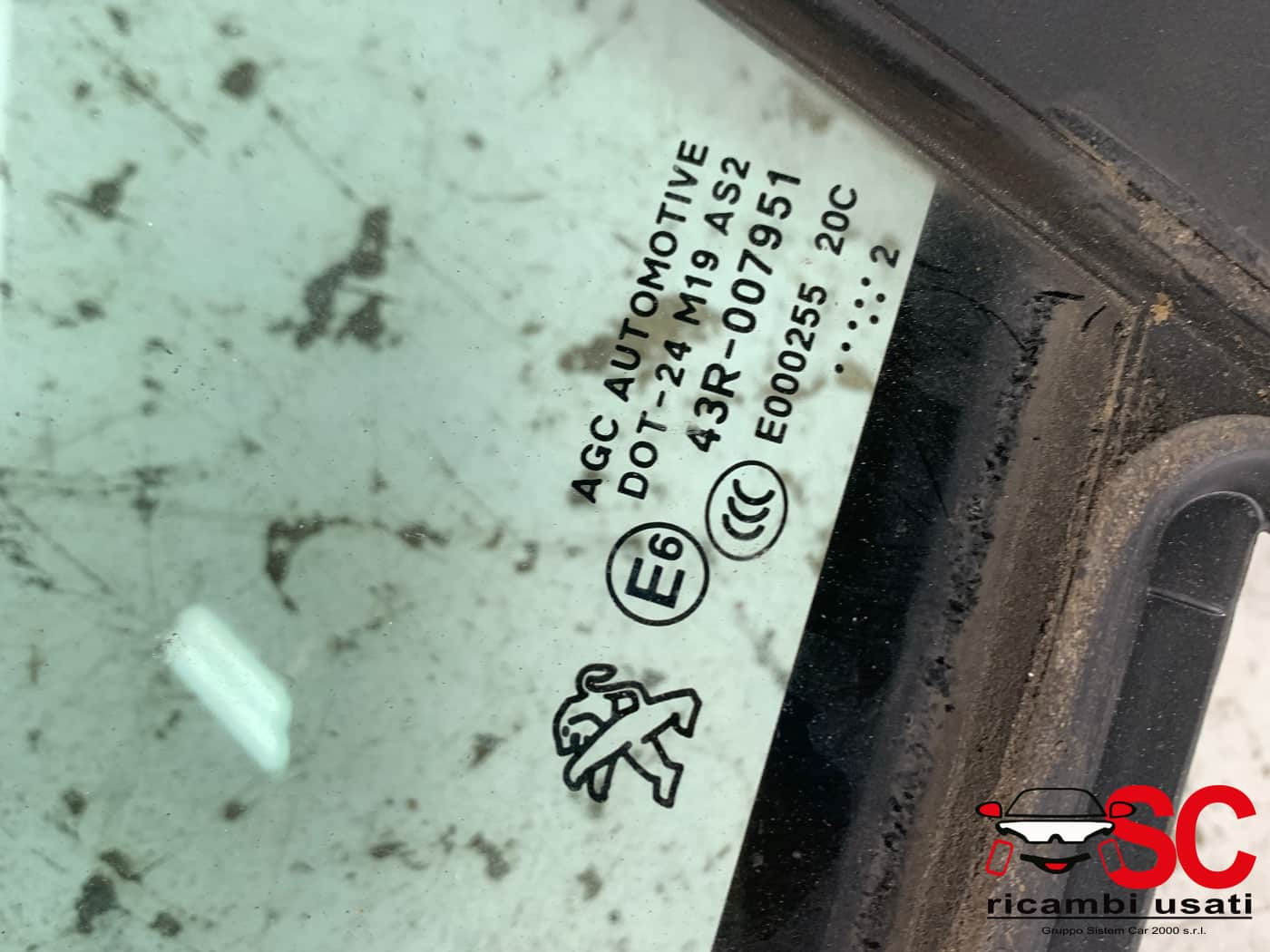 VETRO FISSO LATO SINISTRO PEUGEOT 208 Serie 9801476080 (12>19)