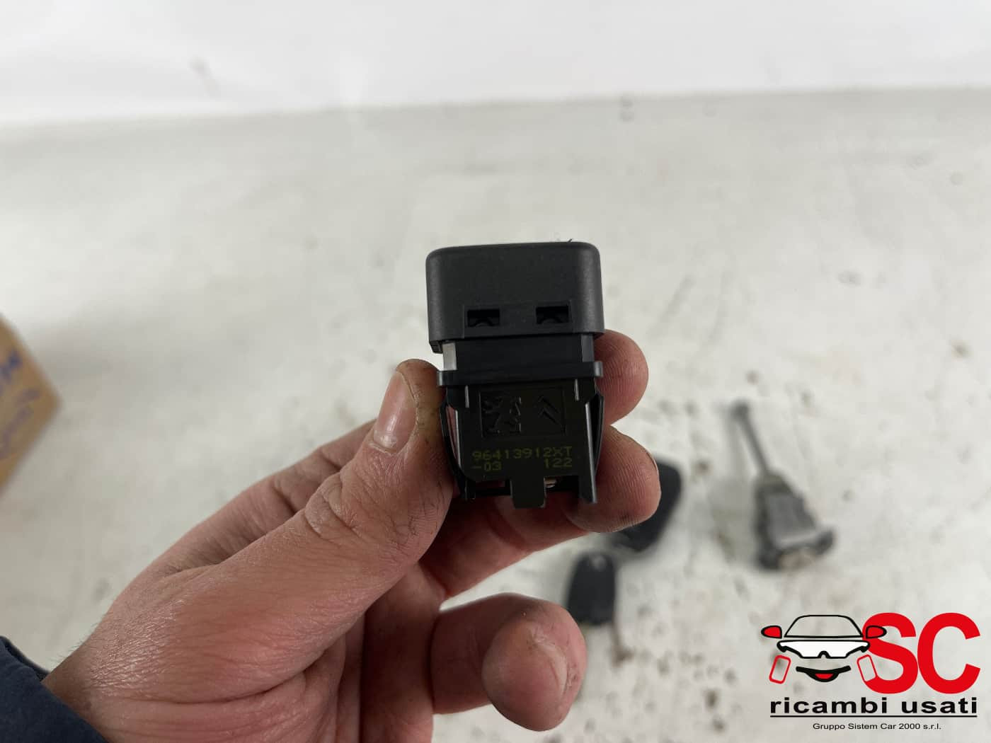 96762547 96762547 BLOCCHETTO ACCENSIONE CON CHIAVE PIU PEUGEOT 208 Serie diesel