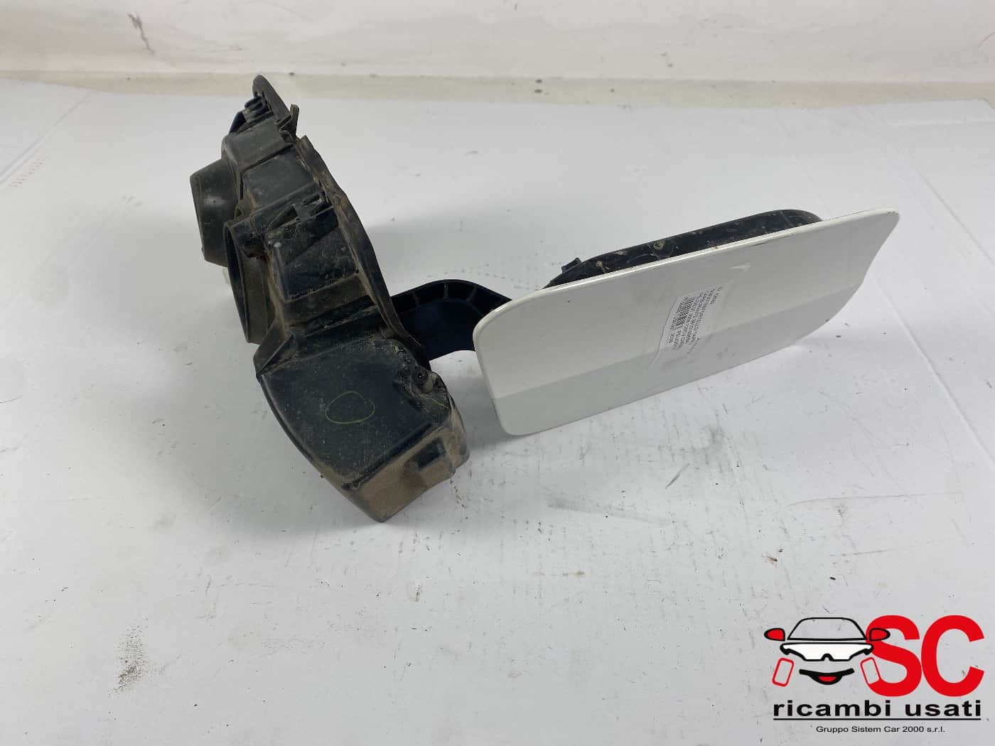 SPORTELLINO CARBURANTE PEUGEOT 3008 Serie 981010968A (16>23)