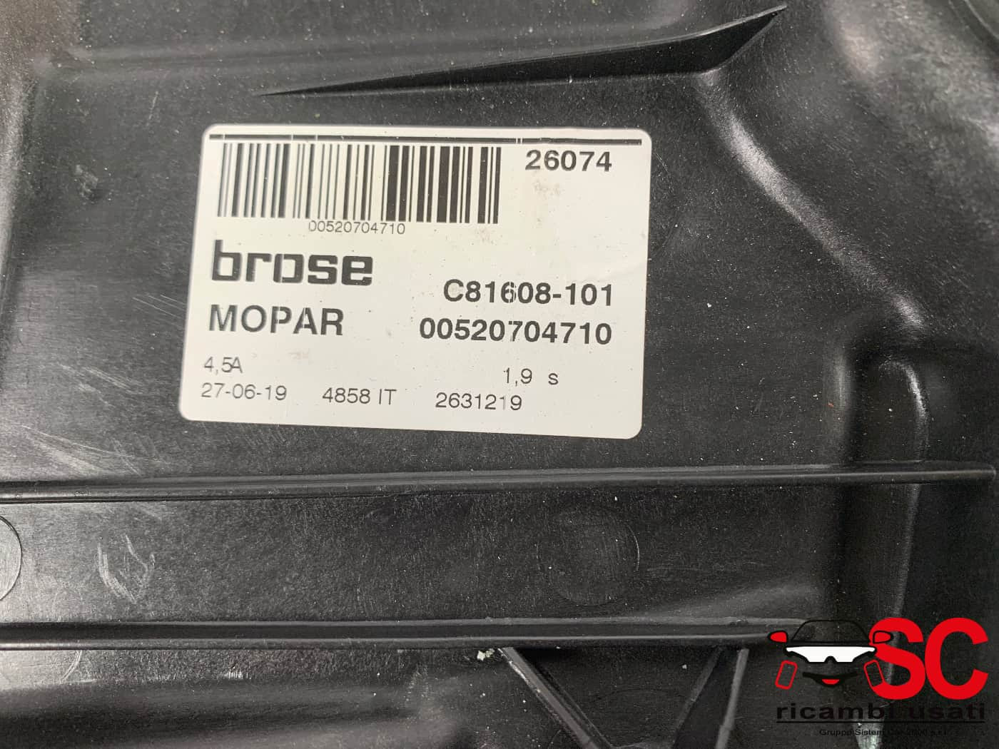 MECCANISMO ALZAVETRO POST. SX FIAT 500 X Serie 52070471 (15>)