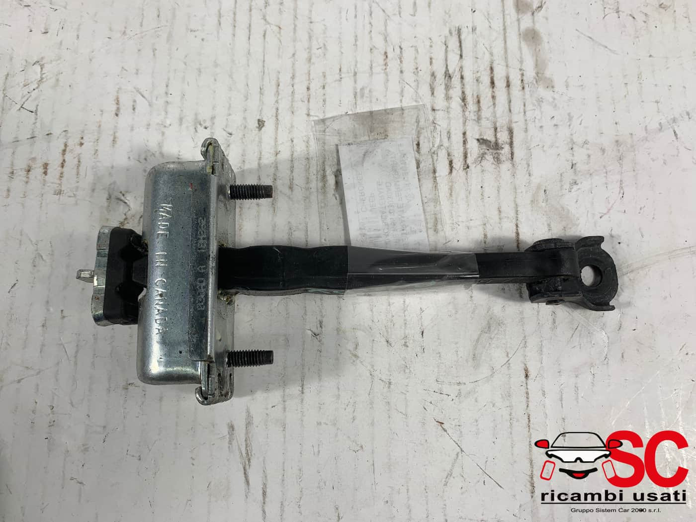 TIRANTE FERMO PORTA ANT. DX JEEP Cherokee 6° Serie K68103030AD (13>)