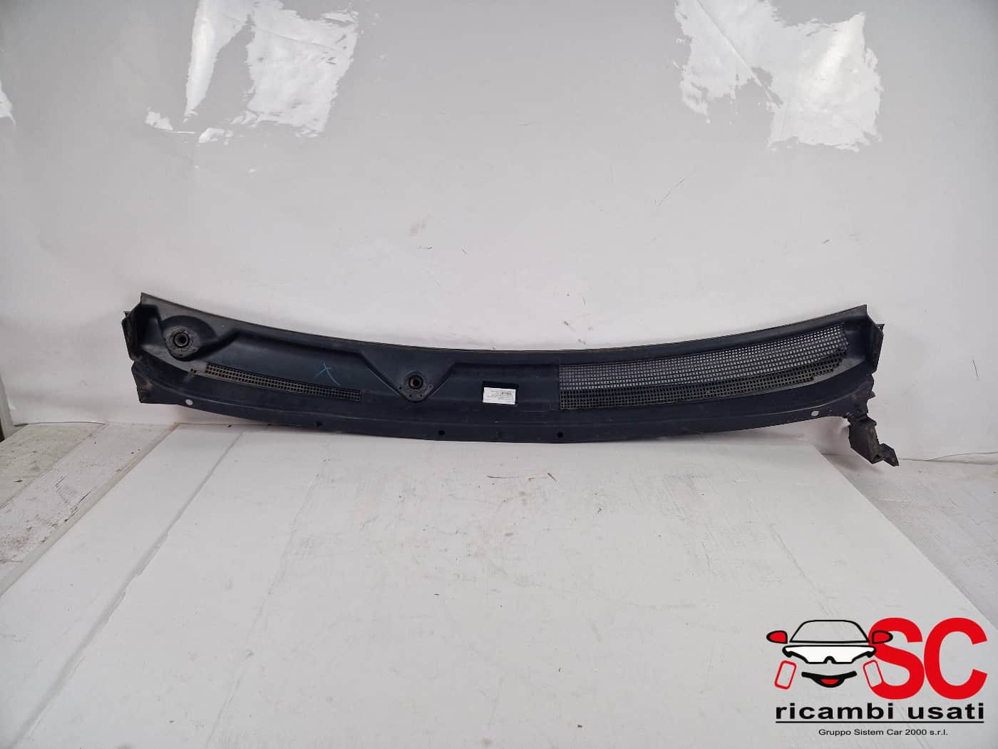 68102557AE 68102557AE GRONDINA SOTTOPARABREZZA JEEP Cherokee 6° Serie diesel