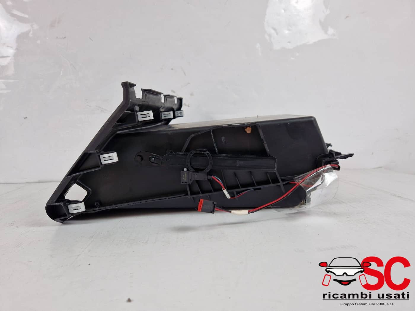 VANO PORTAOGGETTI JEEP Cherokee 6° Serie 68154571AA (13>)