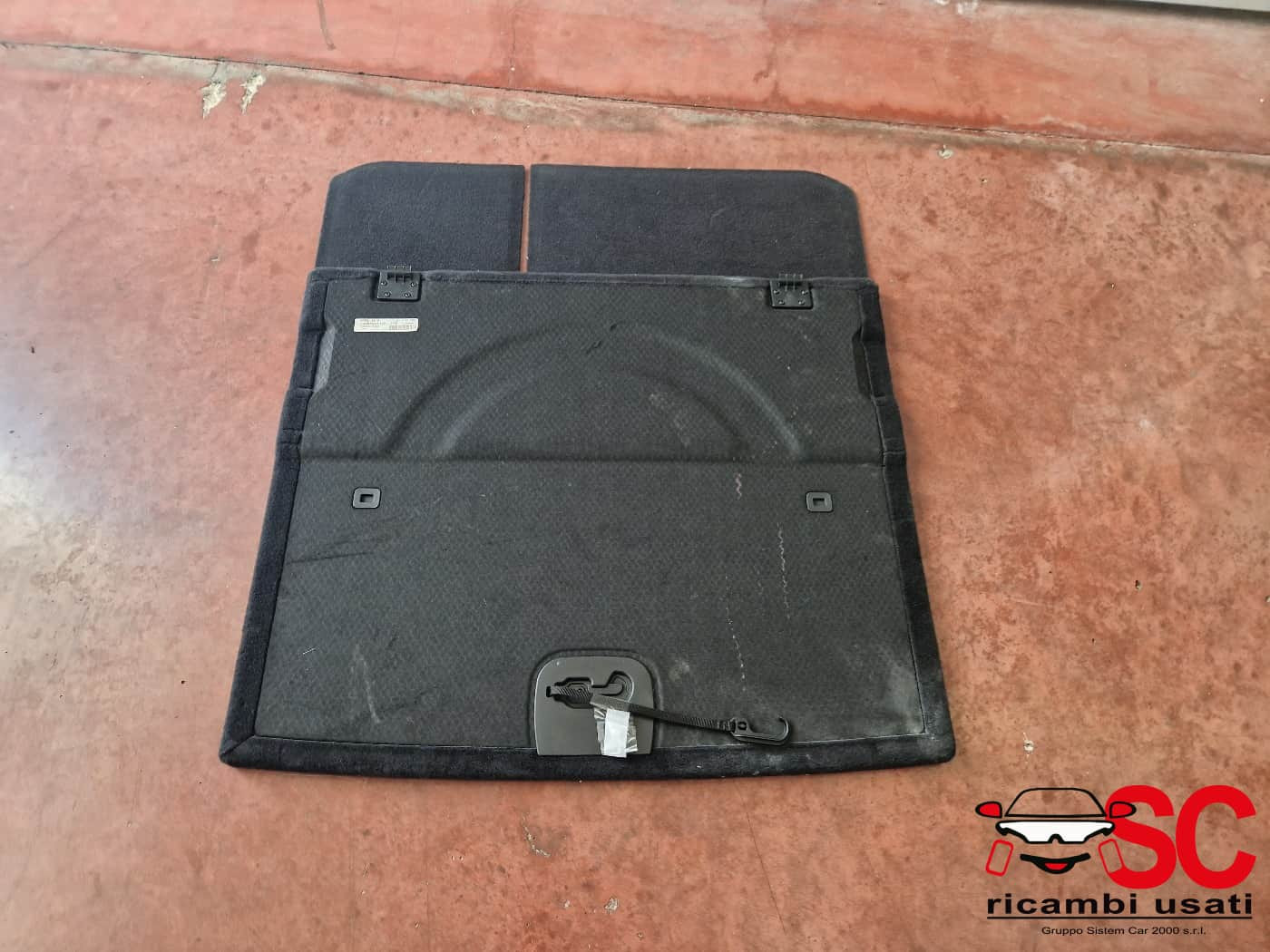 PANNELLO INTERNO BAGAGLIAIO JEEP Cherokee 6° Serie 6MK37DX9AA (13>)