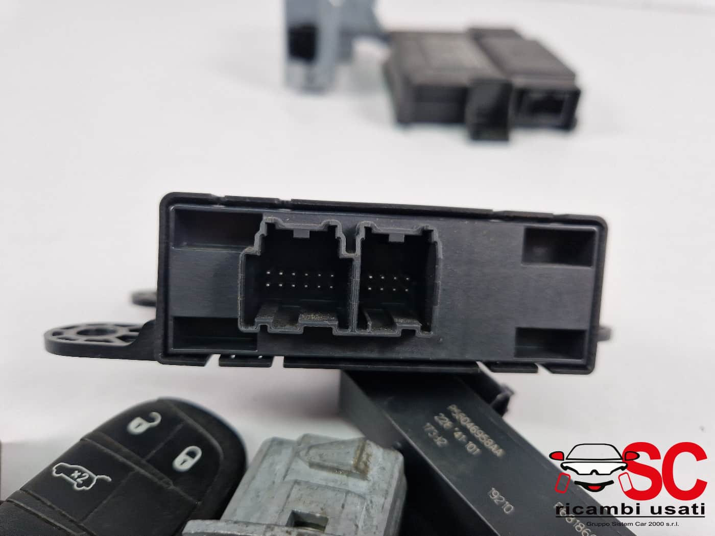 68145593AF 68145593AF BLOCCHETTO ACCENSIONE CON CHIAVE PIU JEEP Cherokee 6° Serie diesel